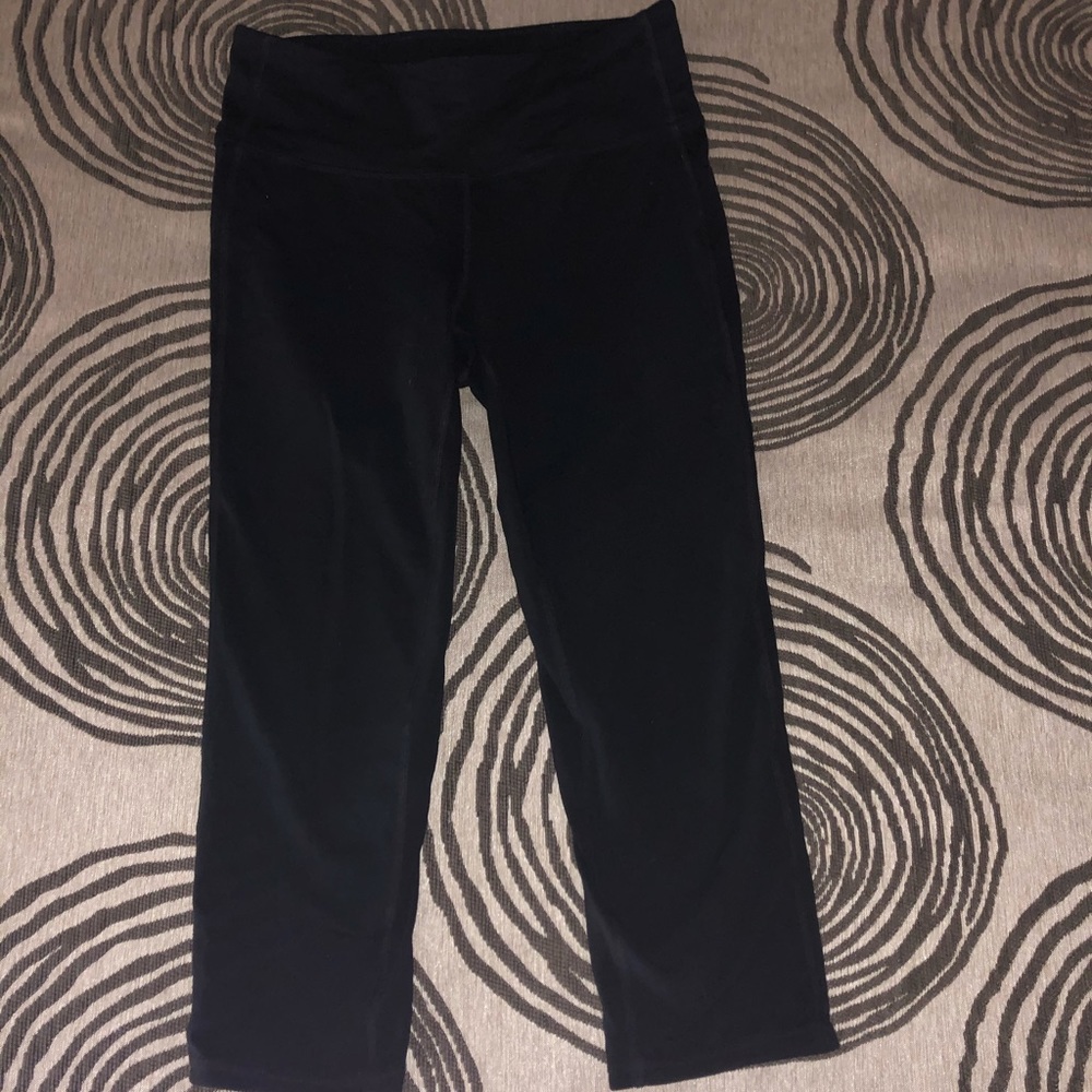 Athleta capri Bundle 2/$20 Athleta
